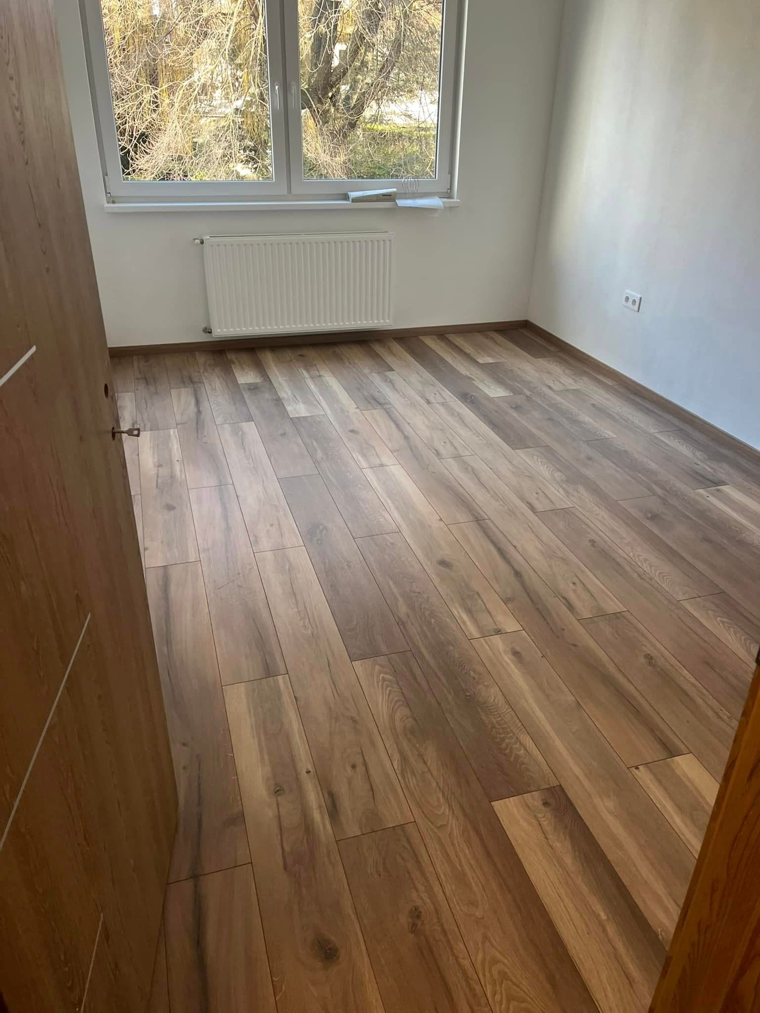 Laminált padló szobában